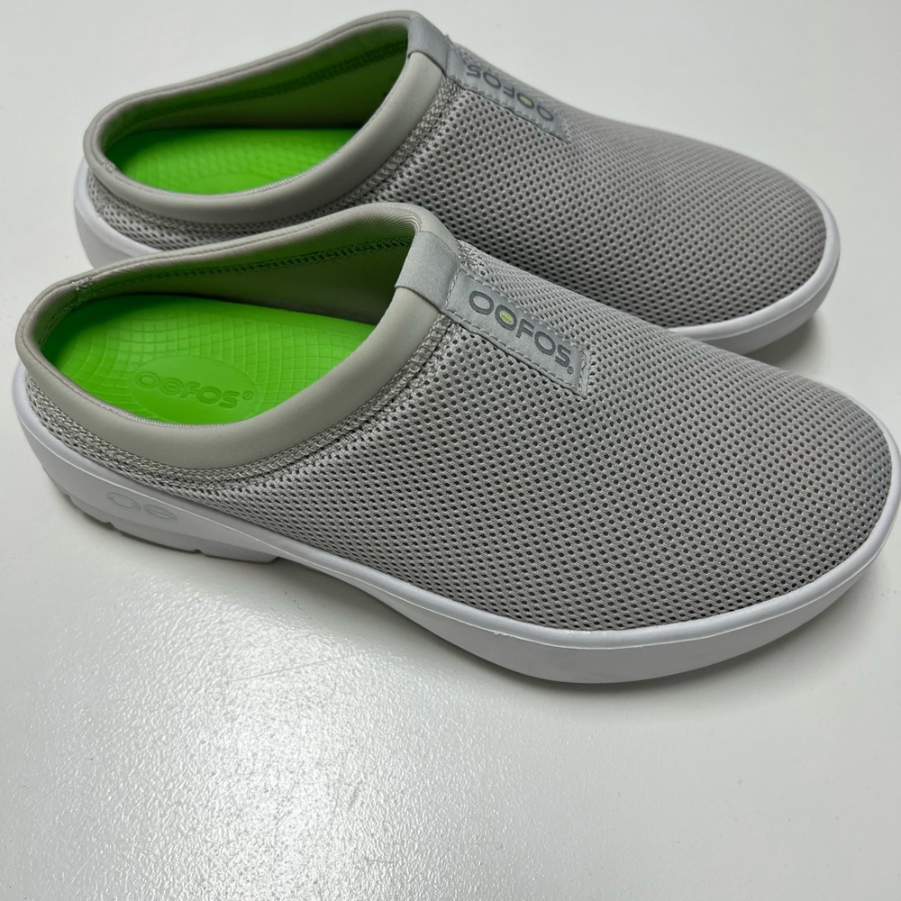 OOFOS Light Grey Slip-On Clogs with Neon Green Insole